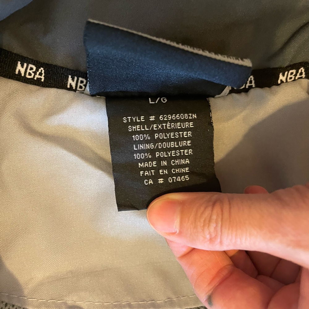 NBA Elevation Wind Breaker - Picture 5 of 5